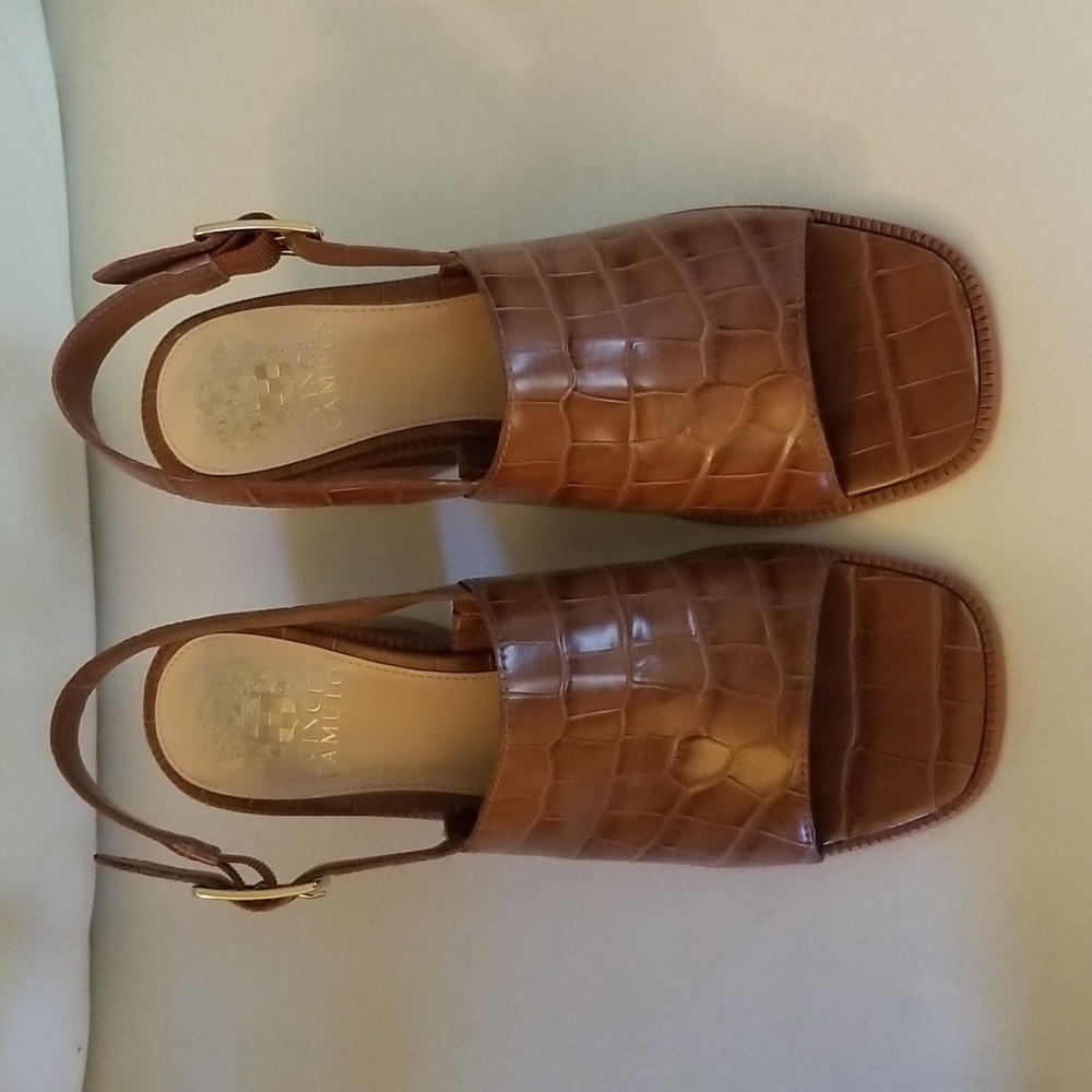 Vince Camuto Shoes